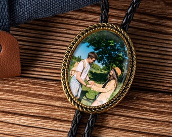 Corbata de bolo personalizada, corbata de bolo con foto personalizada, corbata de bolo de boda, regalo nostálgico para el esposo, regalos de boda para la pareja