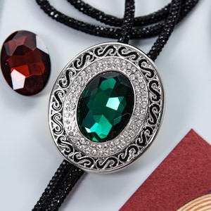 Green Gemstone Bolo Tie: Silver Diamond-Cut Rope, Wedding Necklace
