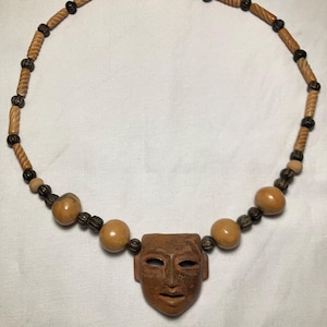 Collar Teotihuacáno