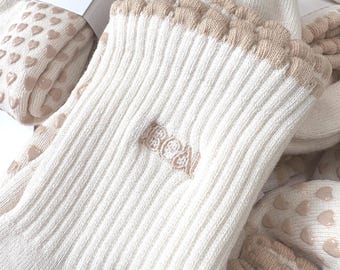 BESTSELLER - Cream Pilates Grip Socks, Non Slip Yoga & Barre Studio Socks with Heart Grip Sole