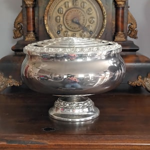 Fabulous  Vintage English Silver plated very Large rose flower bowl by Ianthe round  highly decorative C1950s lovely condition