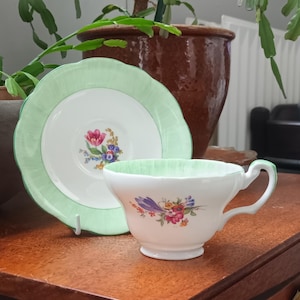 Lovely Vintage Foley English bone china wide rim teacup and saucer . Apple green country cottage flowers C1950s in lovely condition