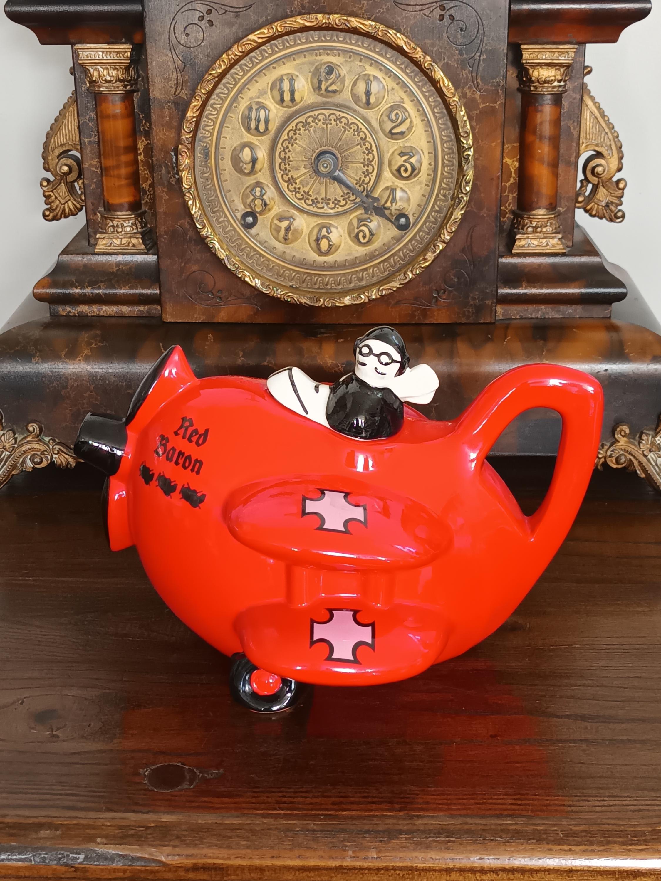 Vintage Ceramic Snoopy House - Etsy