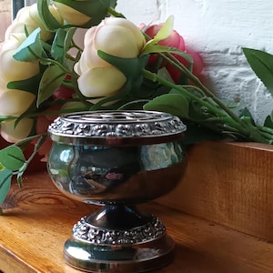 Ianthe Rose Bowl - Etsy