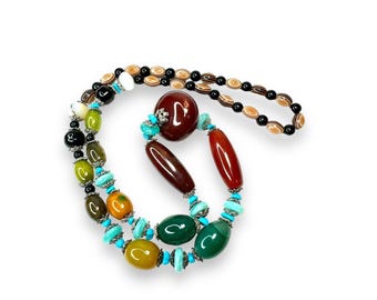 Collar largo de cuentas de piedra con piedras preciosas mixtas y vidrio, 30" (76 cm), estilo bohemio
