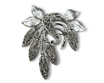 Broche floral con hojas de cristal en tono plateado hielo de Eisenberg