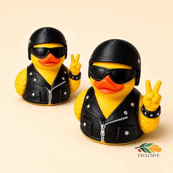 Motorcycle Duck Figurine Biker Dashboard Accessory Helmet Duck Cabin Decor Garage Decoration Cycle Accessory Desk Ornament Rider Gift Men