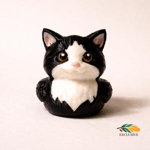Tuxedo Cat Duck Dashboard Decoration Car Accessory 4x4er Ducking Cruise Souvenir Black White Figurine Collection Desk Ornament Novelty Gift