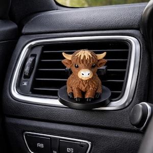 Highland Cow Car Vent Clip Decor Air Freshener Cow Diffuser Essential Oil Air Vent Clip 4X4 Accessory Highland Cow Lover Gift Car Charm