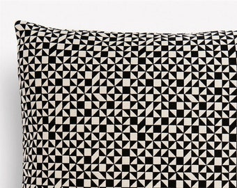 Checker Split MidCentury Modern Pillow Cover - Alexander Girard design - Noir et Crème - De nombreuses tailles disponibles