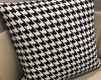 Housse d’oreiller Houndstooth - Noir et crème - Tissu de décoration intérieure rembourrée - Nombreuses tailles disponibles