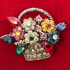 Vintage Brooch