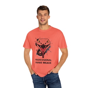 Comfort Colors Professional Snake Milker Unisex T-Shirt | Fun Gift for Herpetologists, Animal Lovers, Unique Funny T-Shirt, Snake Enthusiast