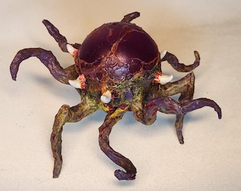 Xenosphere - Horror monster prop, custom figure