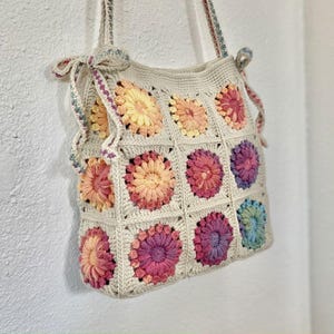Easy Sunburst Granny Square Crochet Pattern – Boho Tote Bag DIY, Colorful Retro Bag, Instant Download
