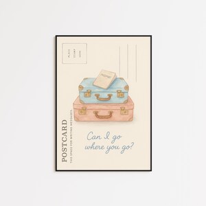 Lover Lyric Koffer Print – Pastell Postkarten Stil Reisekunst für Swifties
