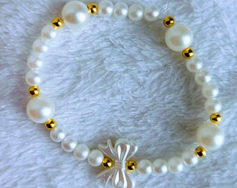 Pearl beaded bracelets in 8 styles