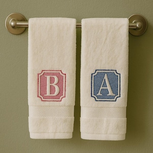 Custom Monogrammed Towel, Personalized Bath Towel, Realtor Gift, Wedding Gift, Housewarming Gift, College Gift, Luxury Embroidered Towels