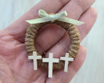 Dollhouse Easter Wreath Decoration, Easter Wreath for Dollhouse, Miniature Crucifixion Decor Mini Crosses Wreath for Door Easter Decoration