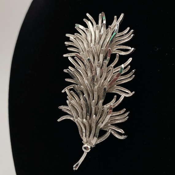 Vintage Coro Exploding Firework Brooch - Shimmeri… - image 1