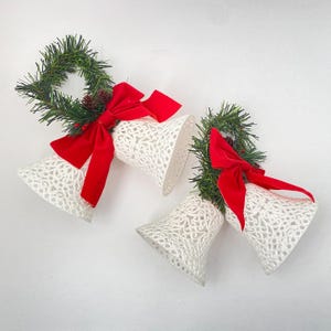 Vintage Glitter Plastic Lace Christmas Bells – Pine & Red Ribbon Garland Decor