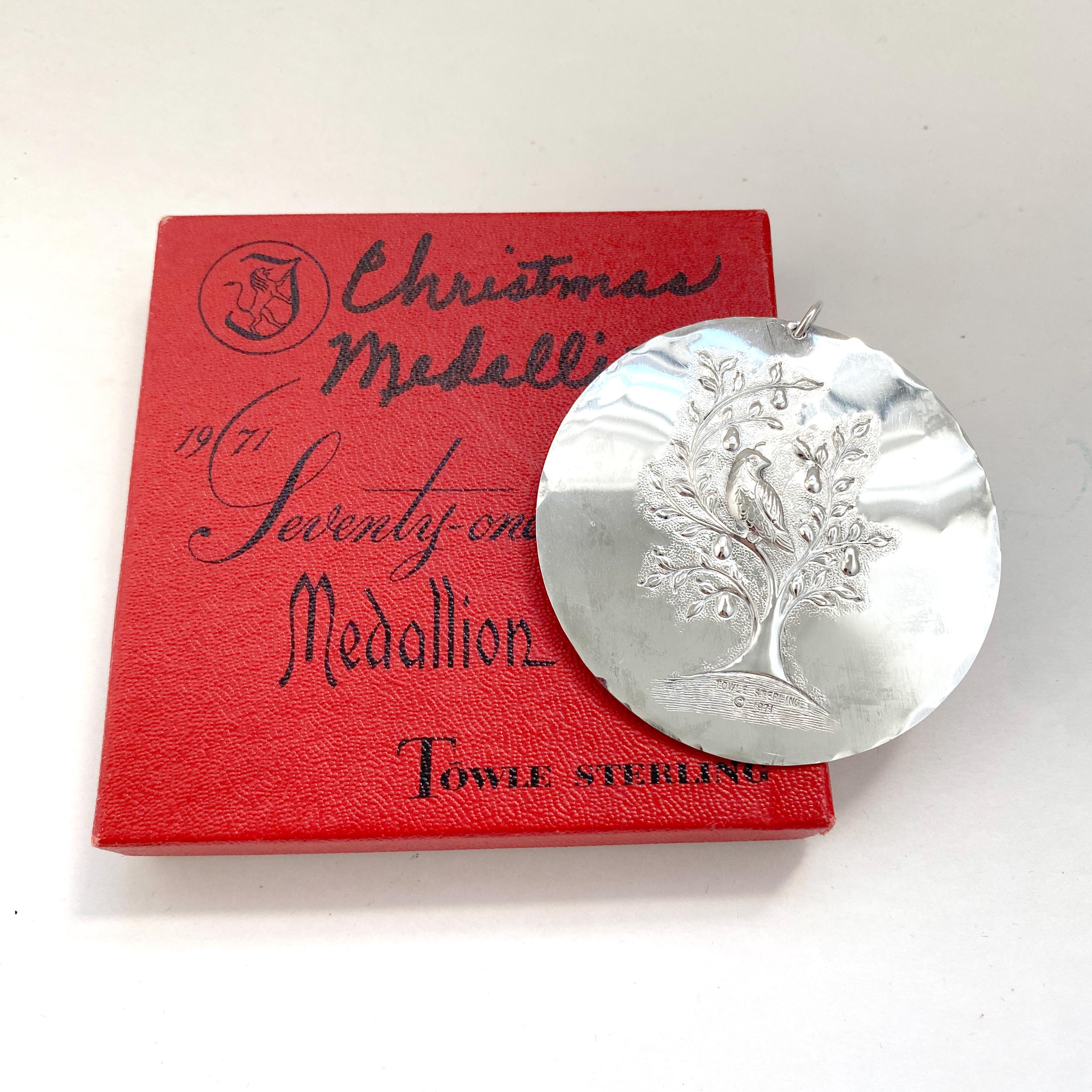 Vintage Ornament 1971 - Etsy