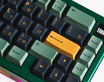 Handmade Dark Green Libra Keycap – Zodiac Artisan Resin Cap, Custom Deep Emerald Mechanical Keyboard Gift for Astrology Lover