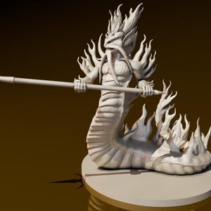 以下が含まれることがあります： 人間のような頭と炎を持つ蛇のような生き物の白い詳細な置物。生き物は手に槍を持っている