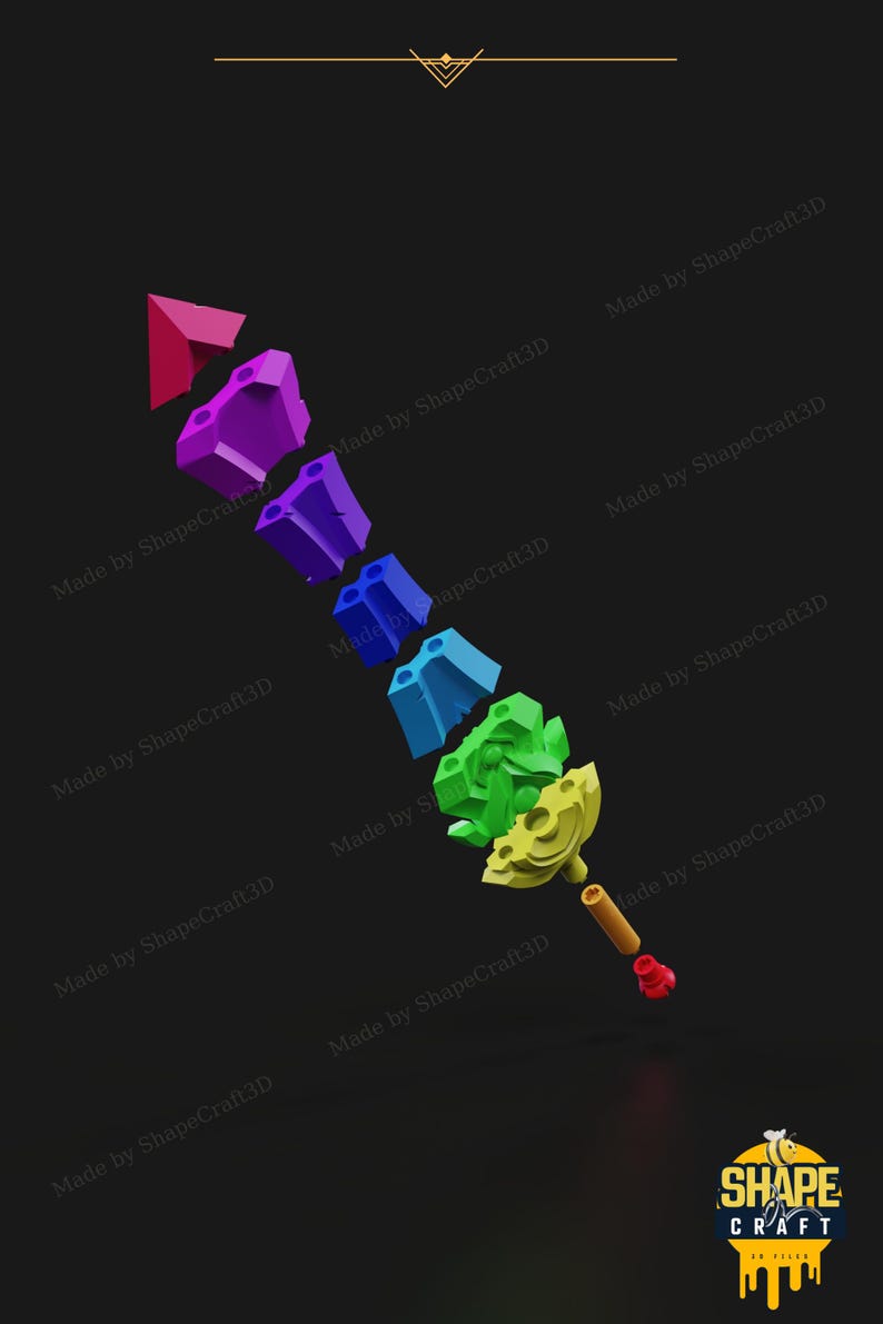 Pu&ograve; includere: Un oggetto stampato in 3D color arcobaleno composto da pi&ugrave; pezzi. L'oggetto ha la forma di una freccia ed &egrave; realizzato da ShapeCraft3D.