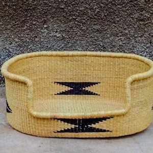 African Pet Bed| Handmade Dog Bed| Cat Basket| | Custom Pet Bed| Large Dog Bed| Dog Bed Furniture| Handmade Puppy Bed| Woven Dog Bed