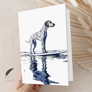 Surfer Hund Karte | Spotted Hound Auf Surfbrett | Niedliche Hund Grußkarte | Nachricht anpassen oder innen leer | Tier Grußkarte & Umschläge