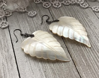 Vintage mother of pearl carved leaf sterling silver earrings, vintage sterling jewelry, mother of pearl earrings, long, dramatic jewelry