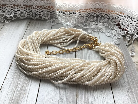 Pearl necklace, draping pearl necklace, cream pea… - image 3