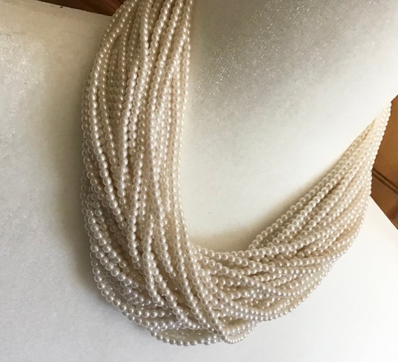 Pearl necklace, draping pearl necklace, cream pea… - image 1