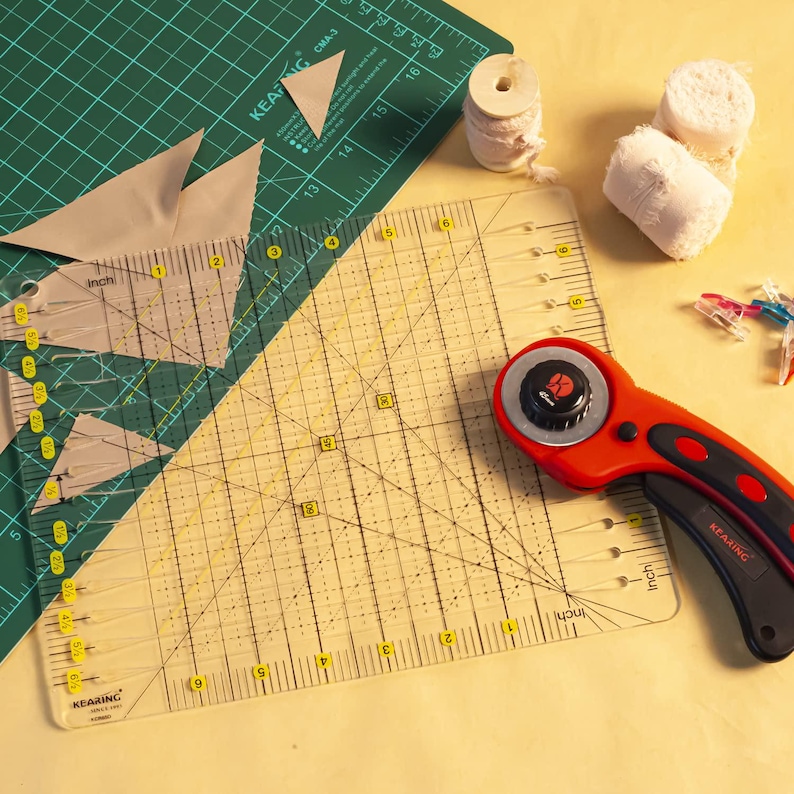 Spool Rulers Kearing Slotted Quilting Ruler, Strip & Square Fabric Cutting Tool ...