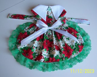 SALE Beautiful Med. Dog Dress Christmas Poinsettias Green Lace Collars Bow Button Dog Clothing Pets Apparel