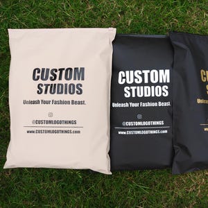 Custom Logo Zipper Bags: Black Clothing Packaging, Poly Mailer