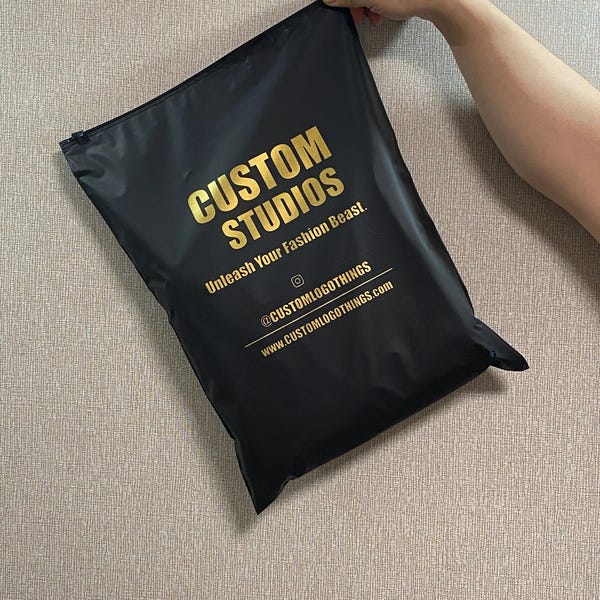 Custom Logo Black Zipper Bags: Clothing Packaging