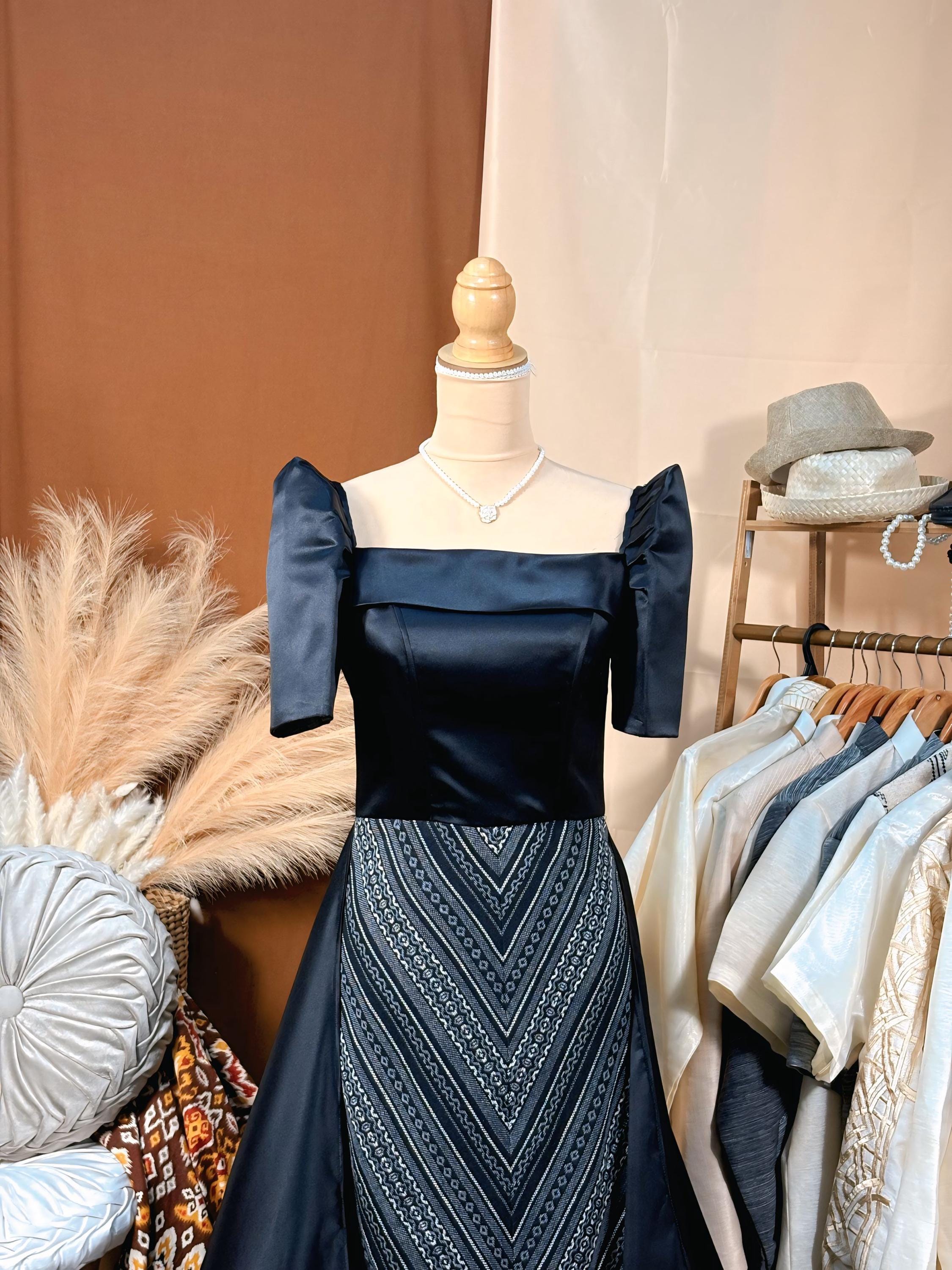 modern filipiniana dress for rent Modern Filipiniana Gown for rent. 