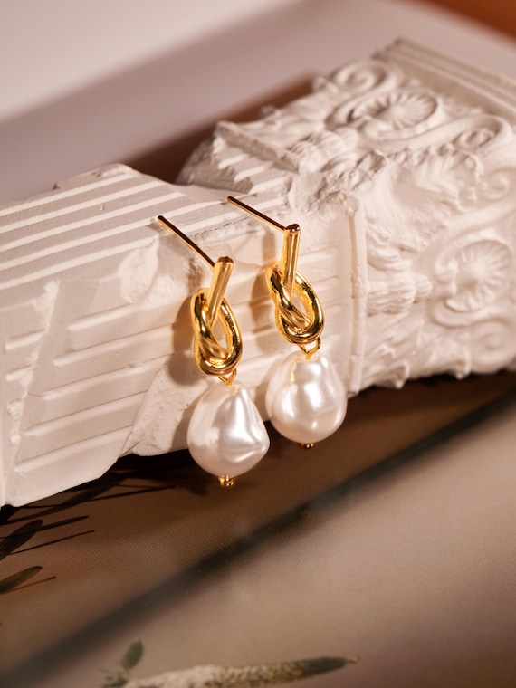 Orecchini con nodo da damigella d'onore, orecchini pendenti con perle a nodo, scatola per proposta di matrimonio, accessori per damigelle d'onore - Italia