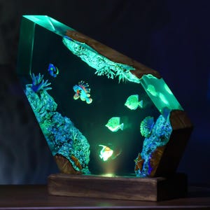 Handmade Epoxy Resin Ocean Lamp: Tropical Fish Reef LED Night Light