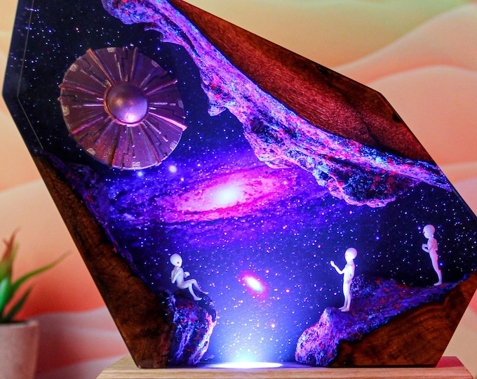 Handmade Resin Galaxy Lamp: Alien UFO Space Scene, LED Night Light