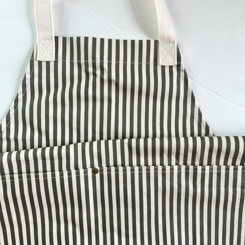 Custom Apron for Men and Women Solid Color, Embroidered Adult Apron Pocket, Cooking Apron Monogram, Personalized Gift, Leather Strap, Dad