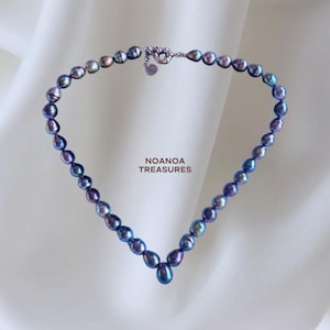 V-shaped Baroque Tahitian Black Pearl Necklace