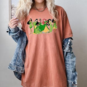 Comfort Color Shirt, St Paddy's Princess Shirt, Disney Princess Tee, St Patrick's Tee, Pocahontas Shirt, Ariel Tee, Irish Shirt, Mulan Shirt afbeelding 7