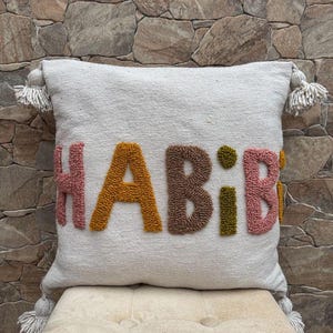Decoración con cojines estilo boho para un estilo rústico