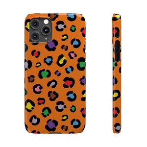 Custodia per telefono con stampa leopardata colorata: macchie arancioni e arcobaleno, vestibilità sottile immagine 6