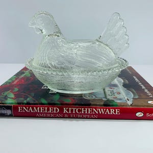 Indiana Glass Hen on Nest