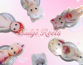 Porta credenciales Sonny Angel – Charm de figura Kawaii, regalo de coleccionista, accesorio