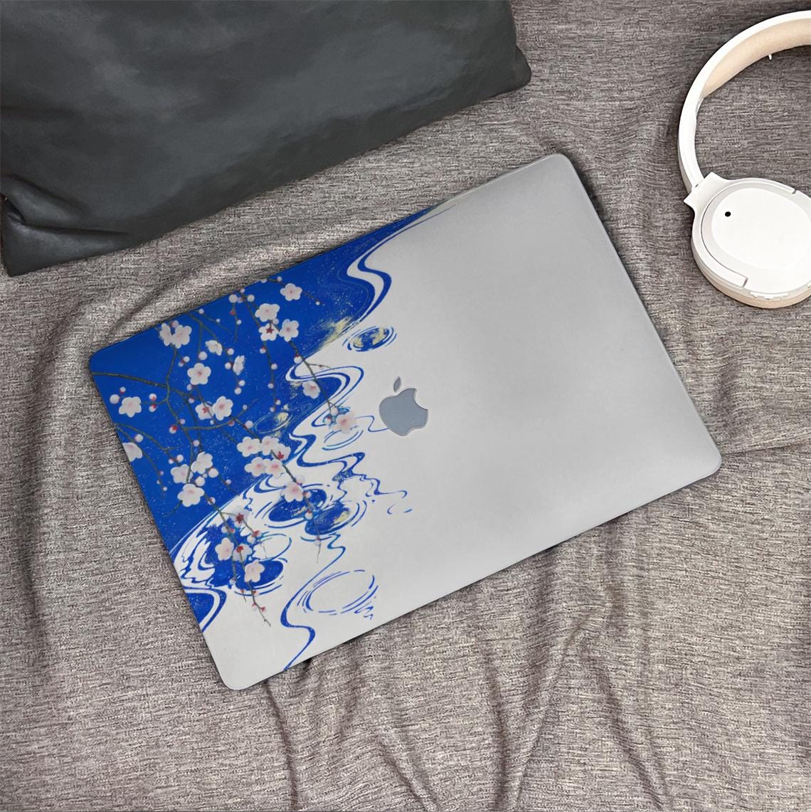 Blue Japanese Art New Macbook Case, Hard Laptop Case for Macbook Air 15/13 Pro 13/14/15/16 2021 2022 M2 2023 2024, Custom Macbook Case